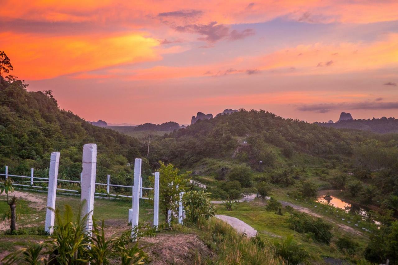 Phang Nga Viewpoint Exterior photo